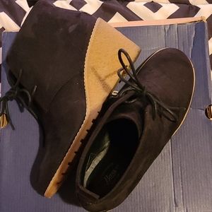 Wedge lace up boot...